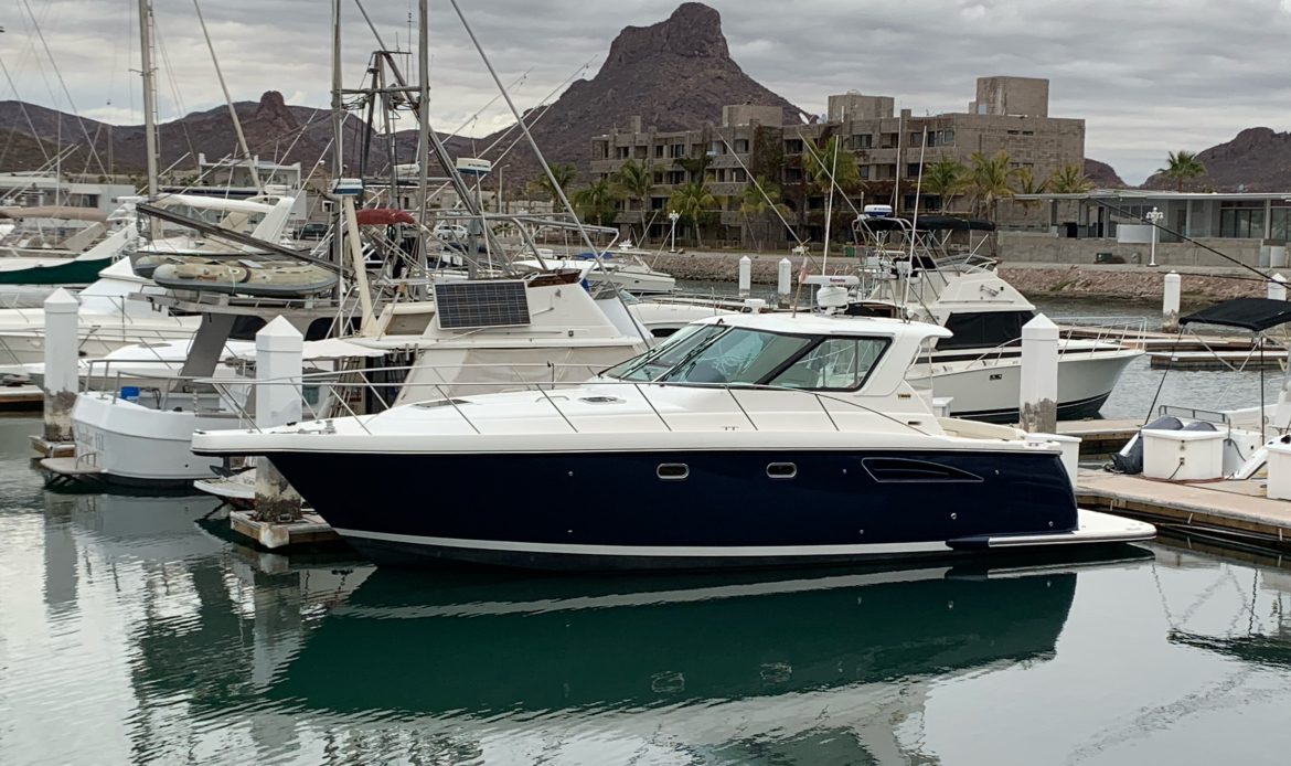 36′ Tiara 3600 Sovran