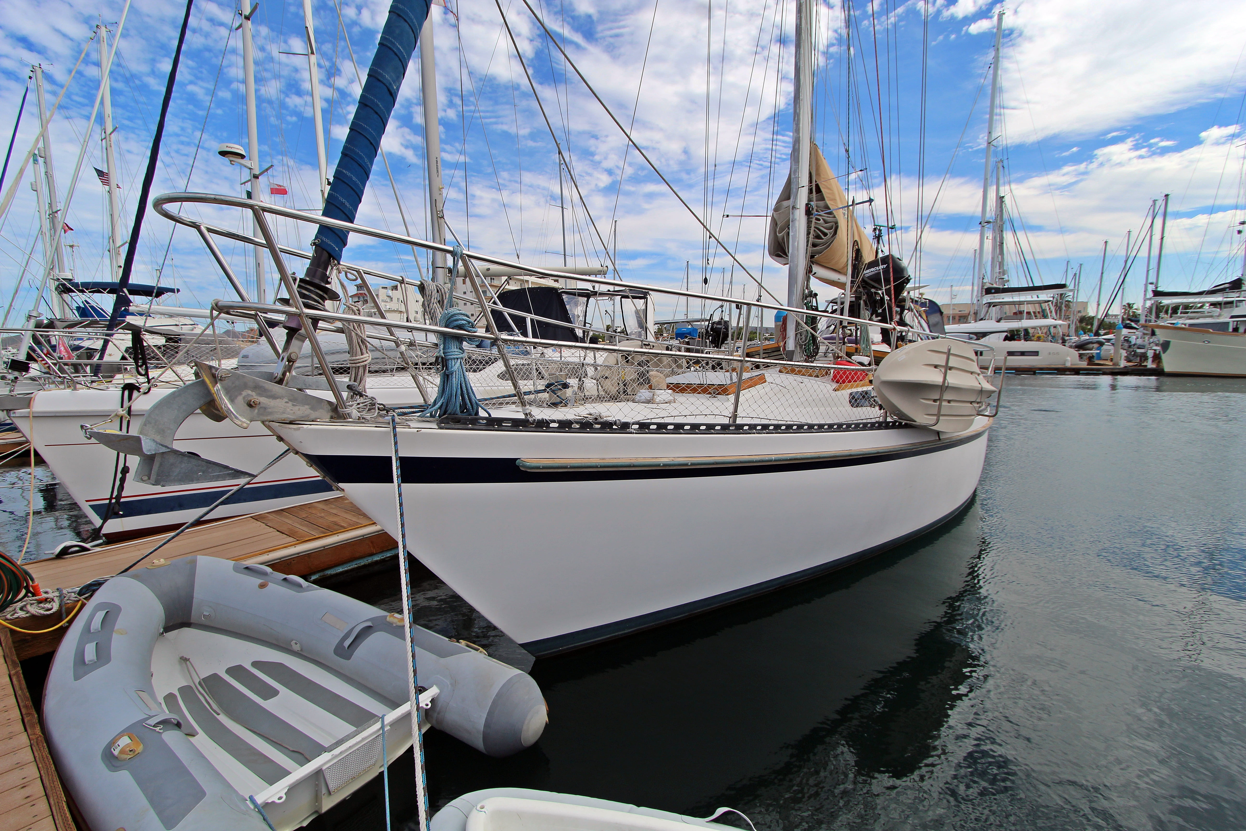 42' Tayana Vancouver