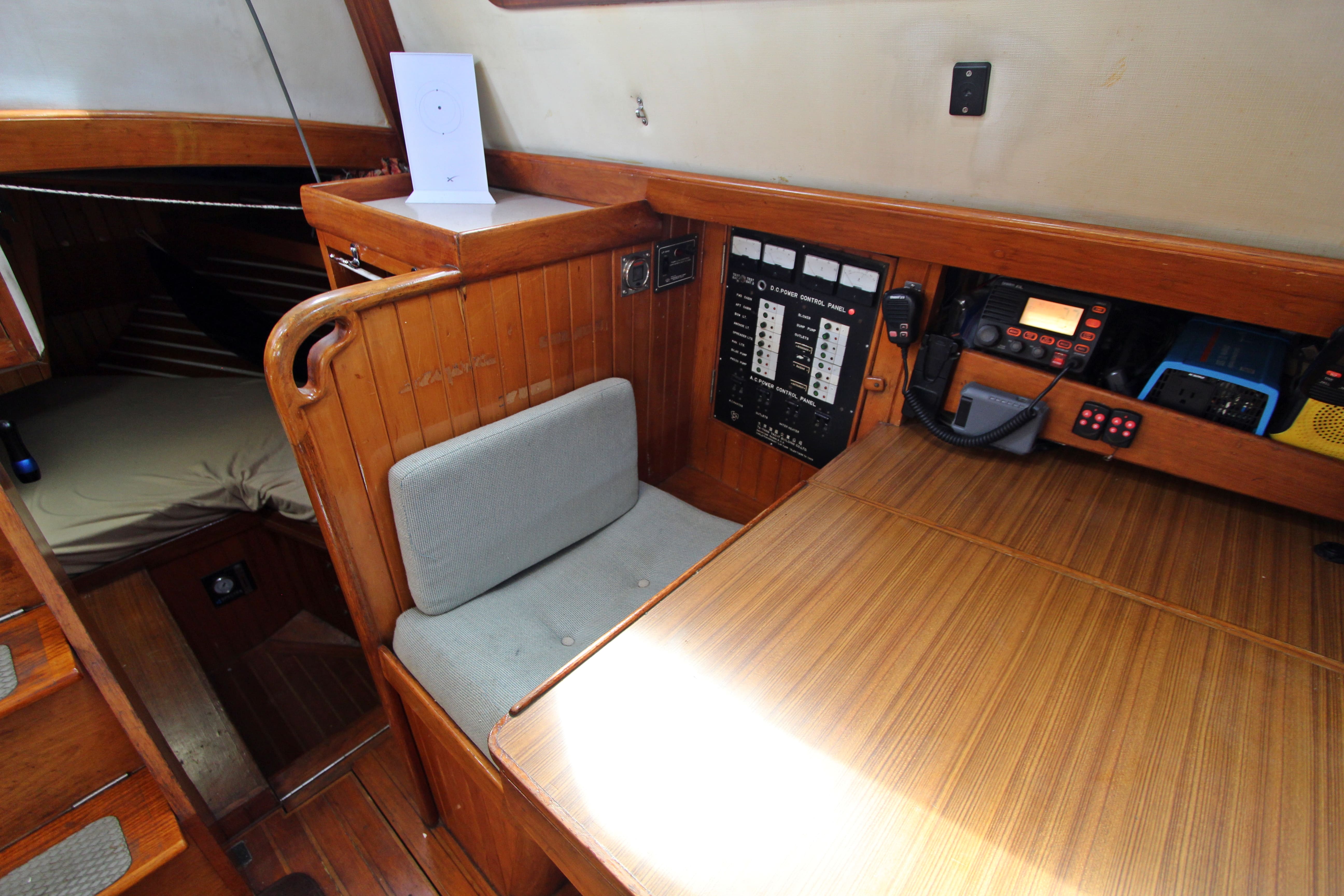 42' Tayana Vancouver