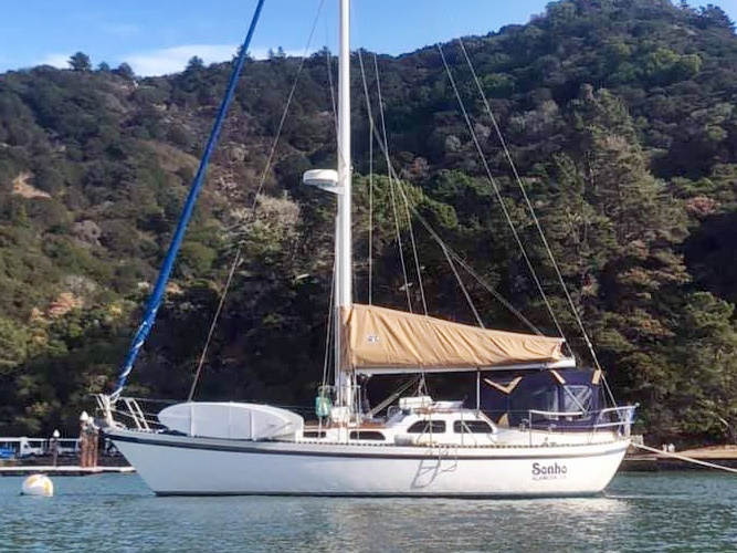 42′ Tayana Vancouver