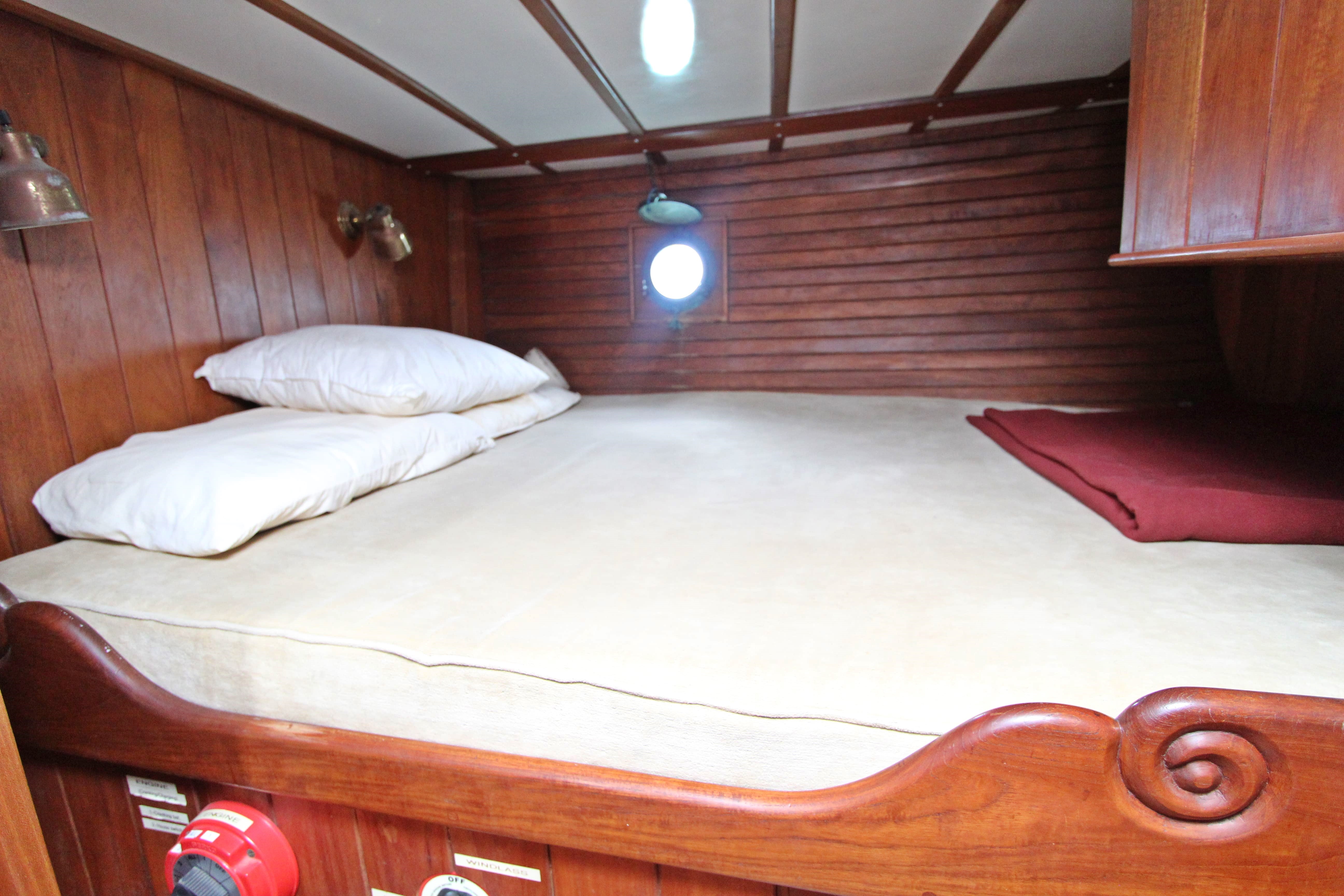 45' C & L Explorer 45