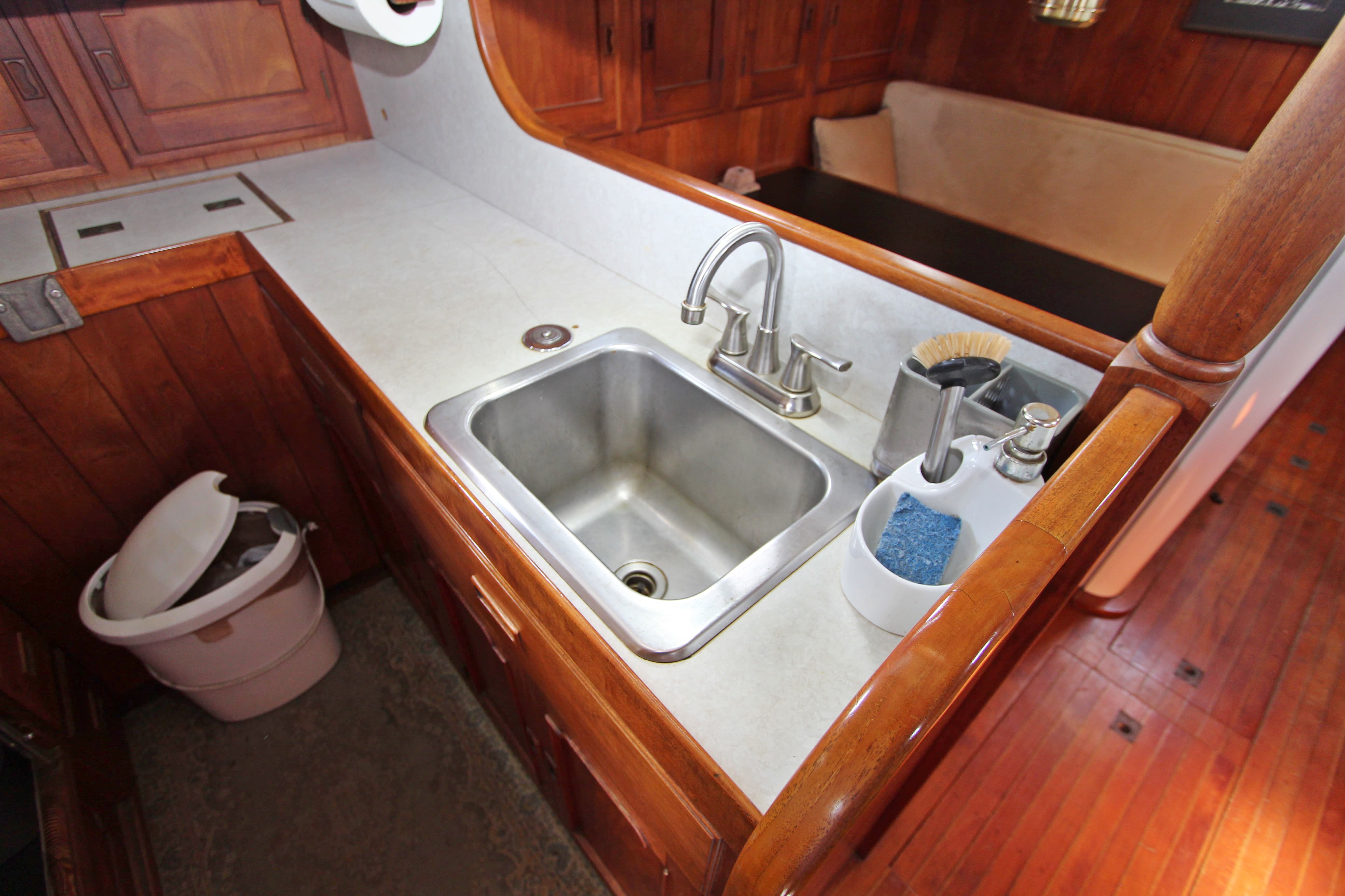 45' C & L Explorer 45