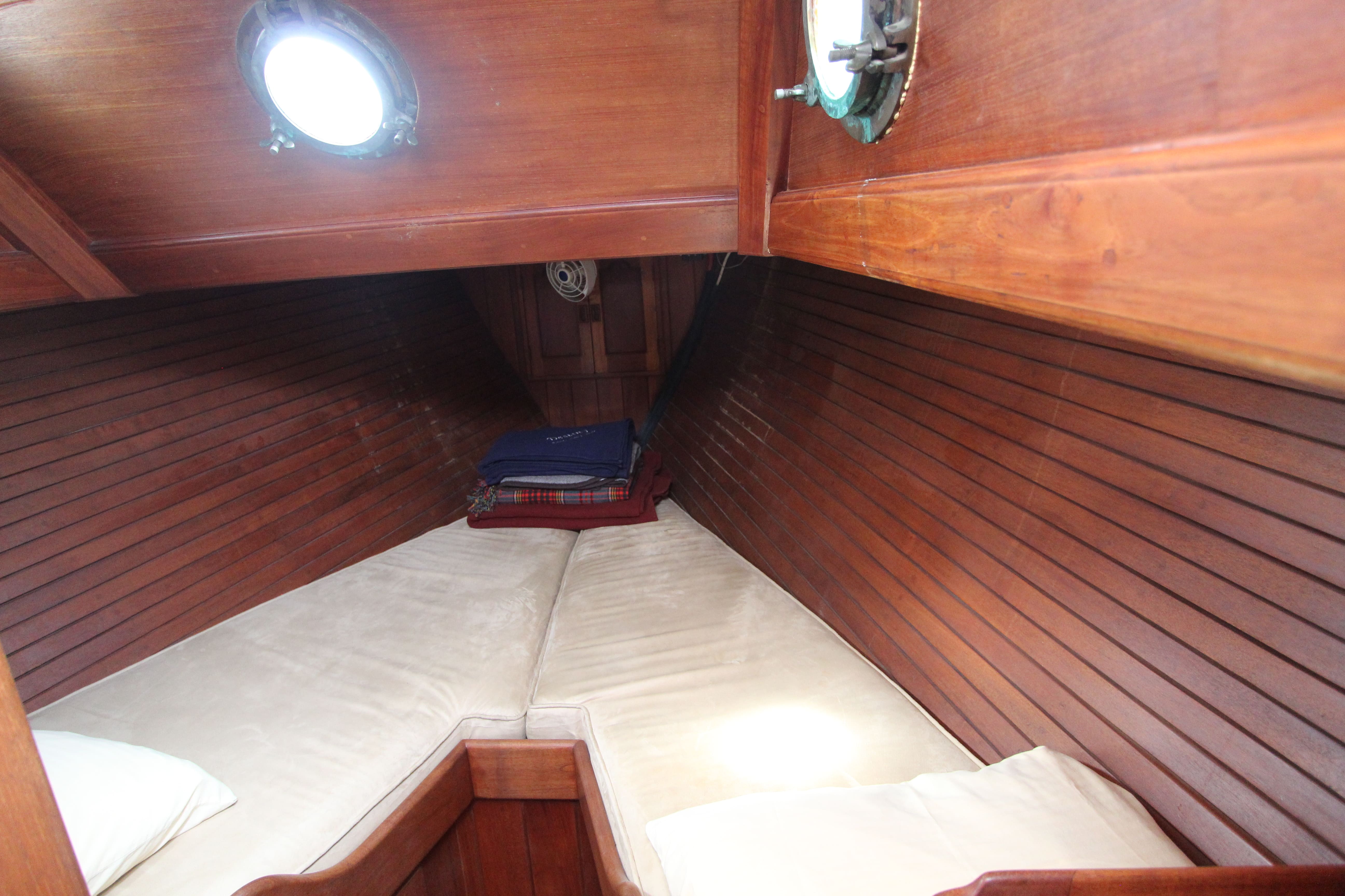 45' C & L Explorer 45