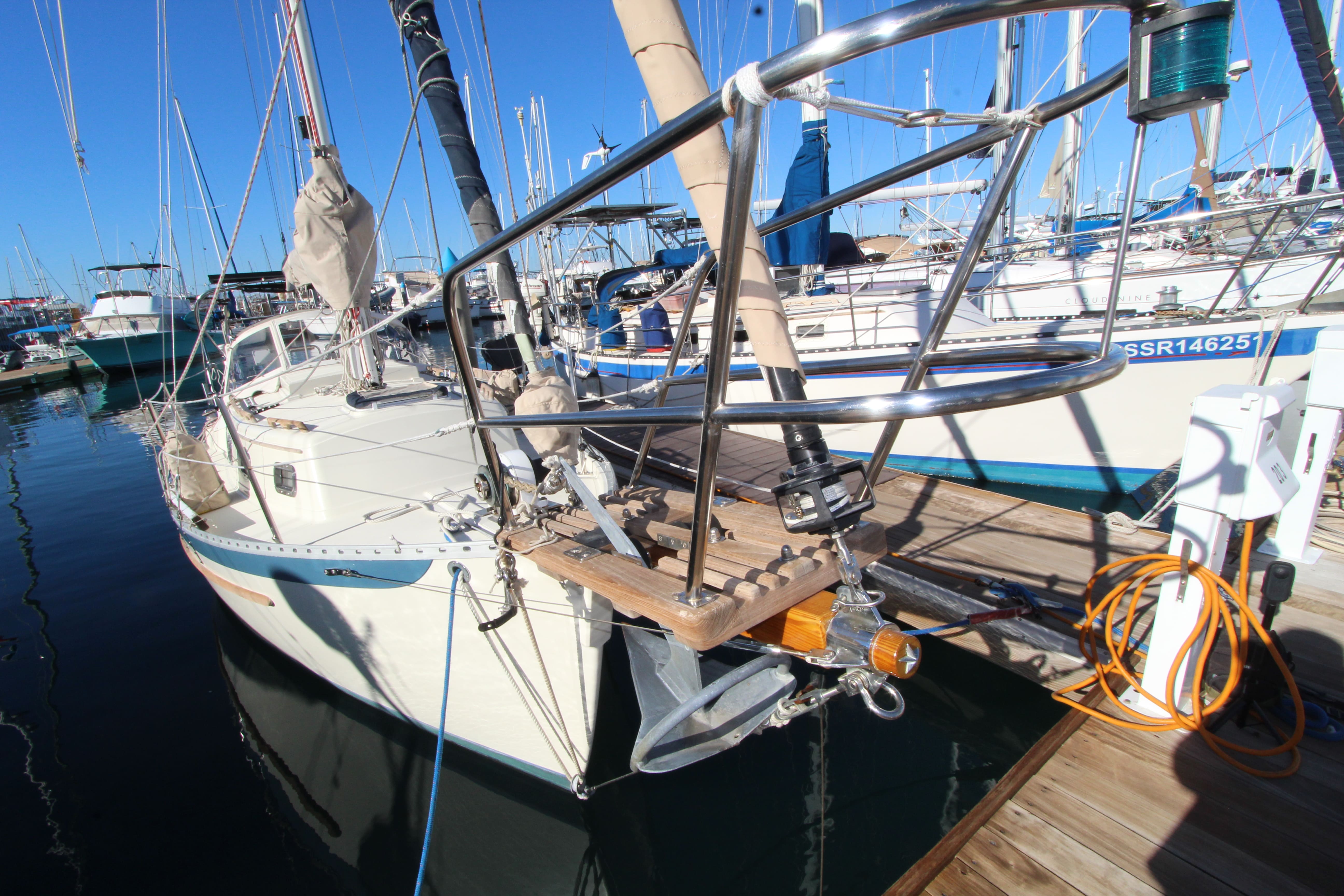24' Pacific Seacraft Dana 24