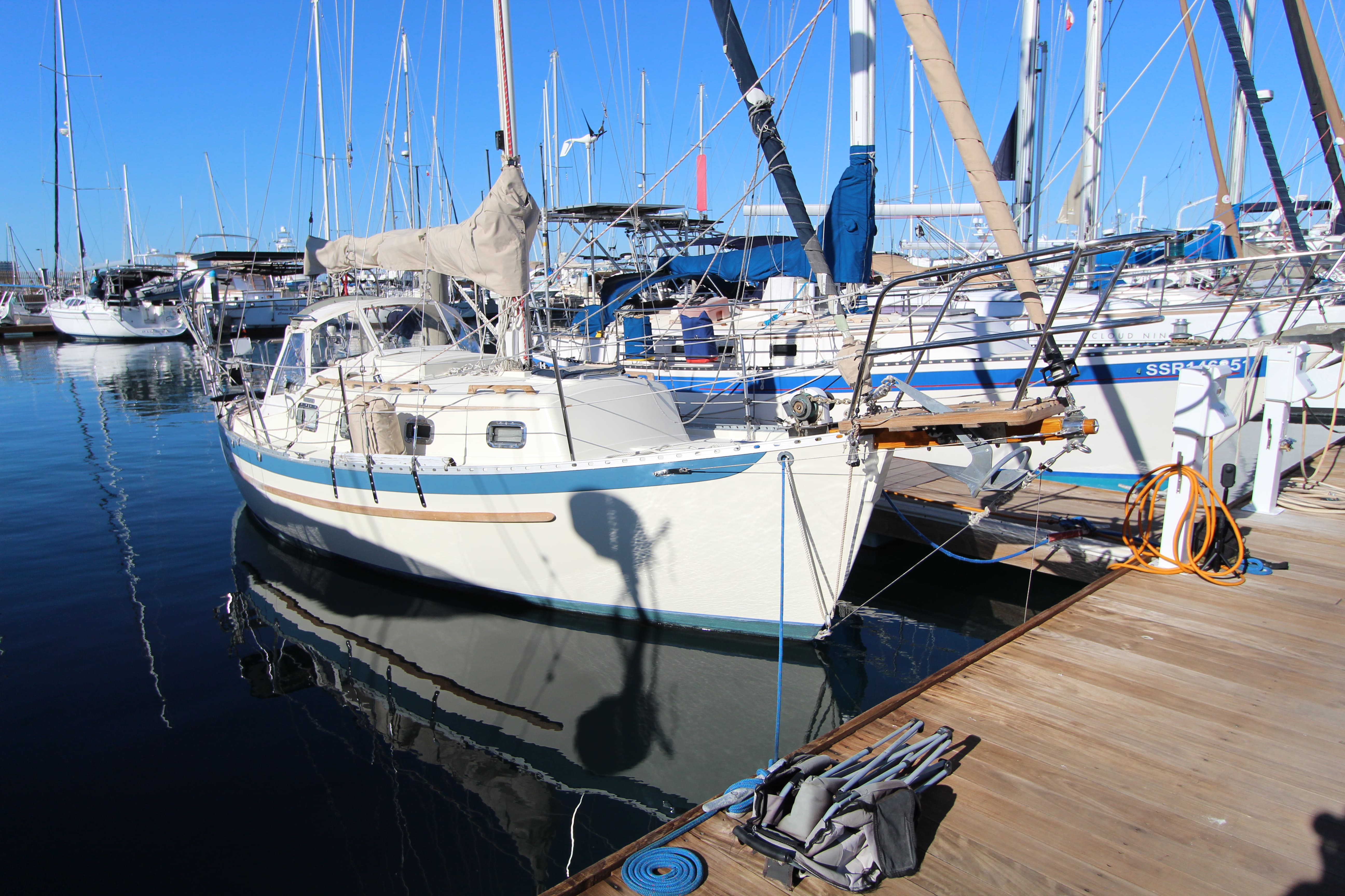 24' Pacific Seacraft Dana 24