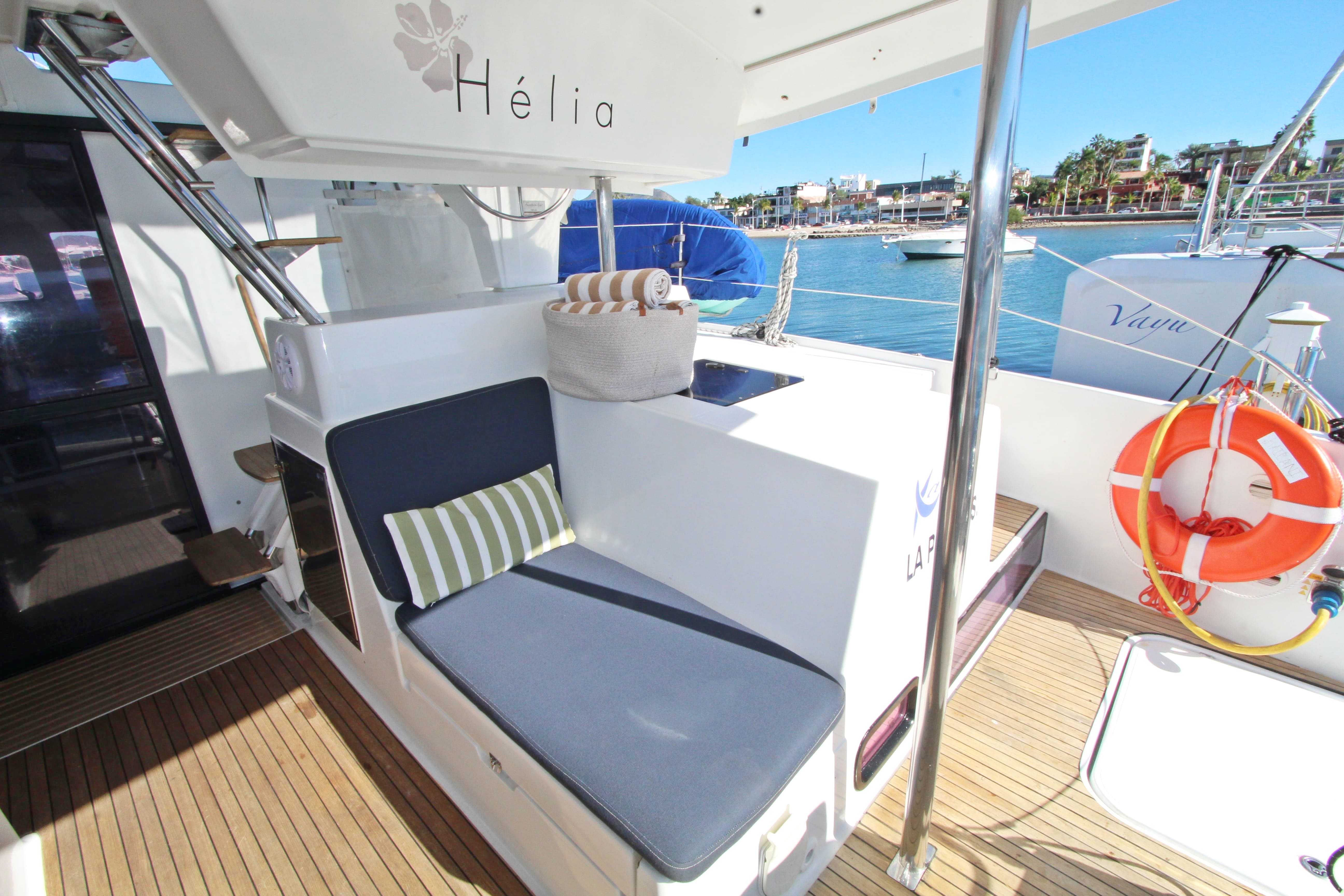 44' Fountaine Pajot Helia