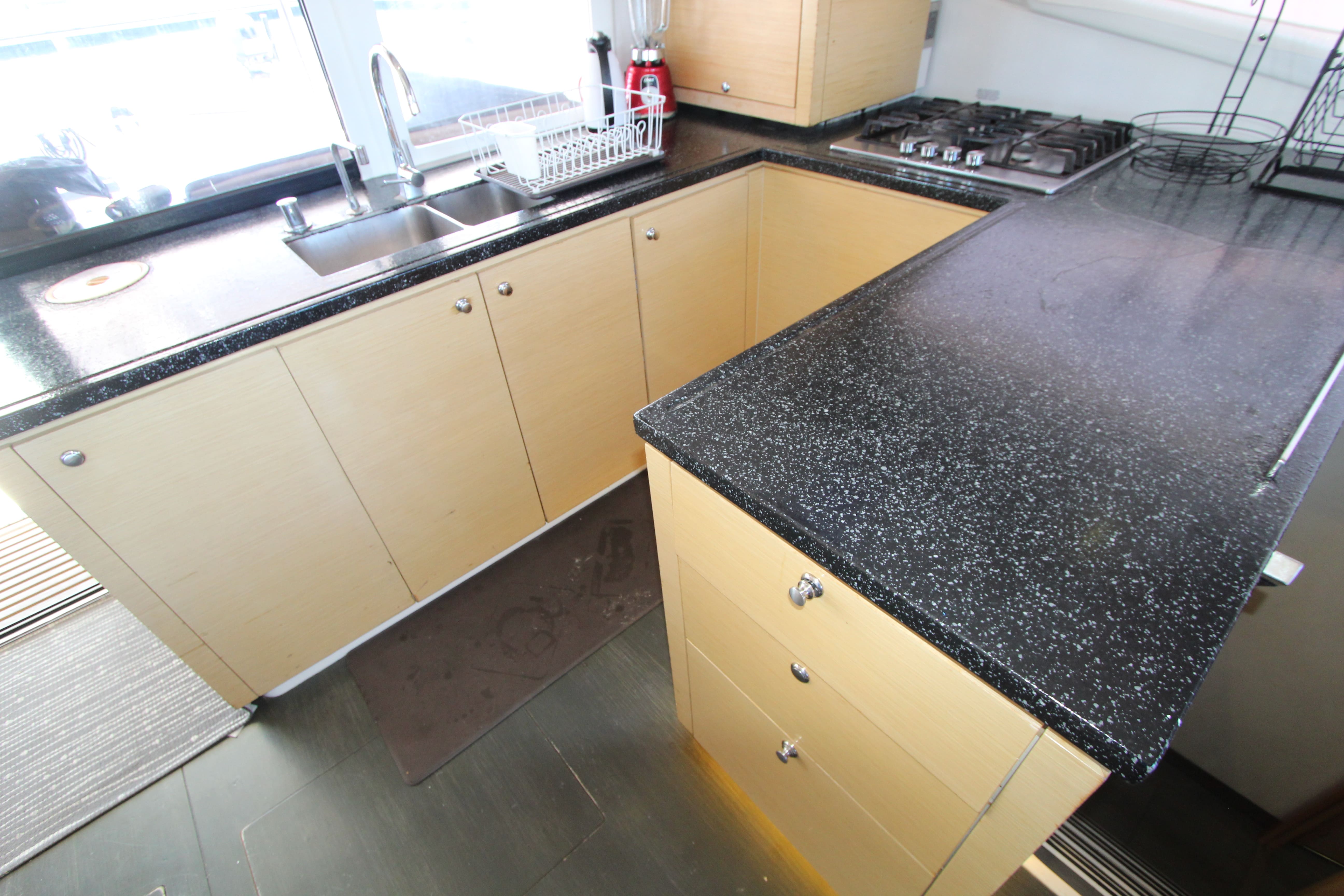 44' Fountaine Pajot Helia