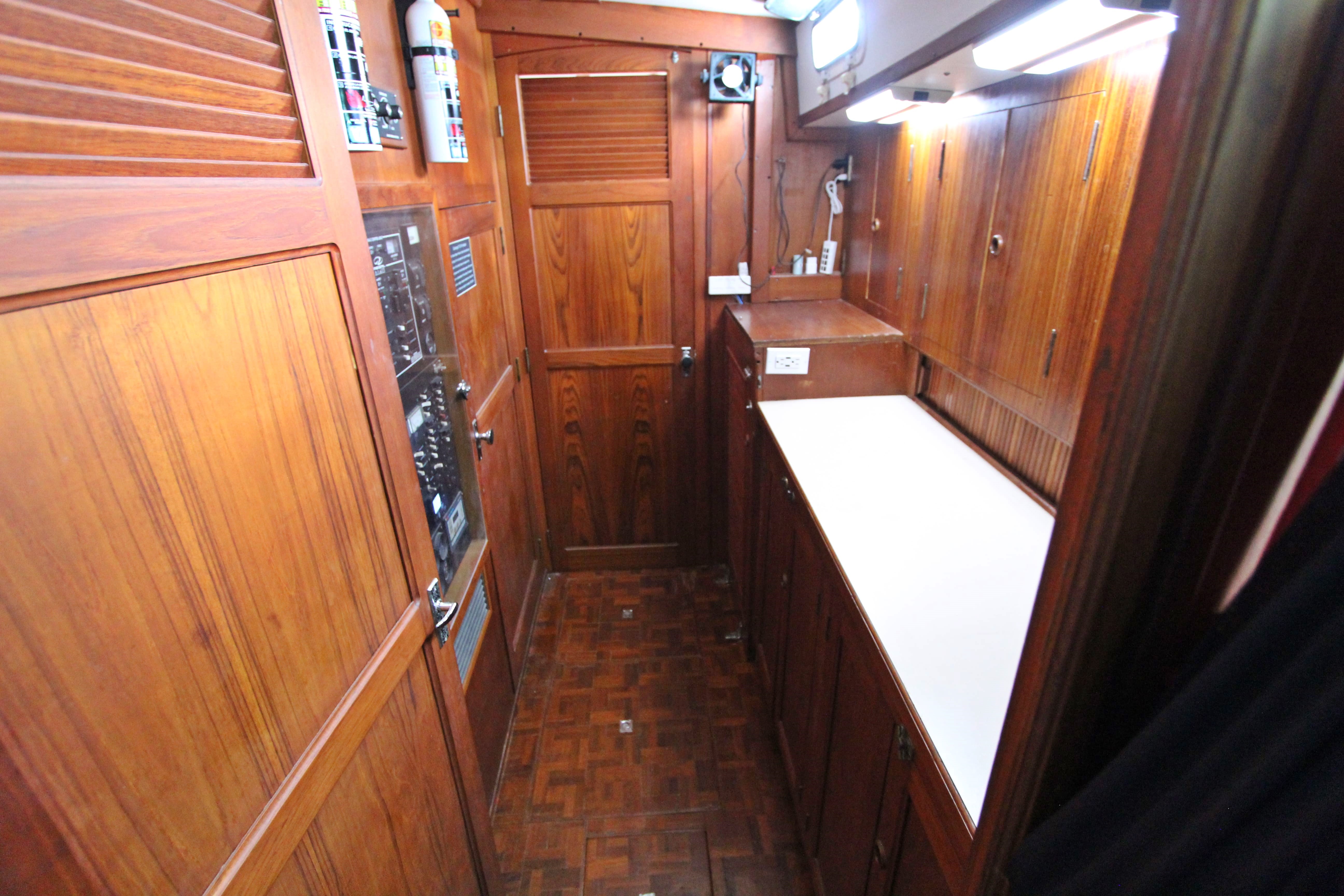 43' Endeavour