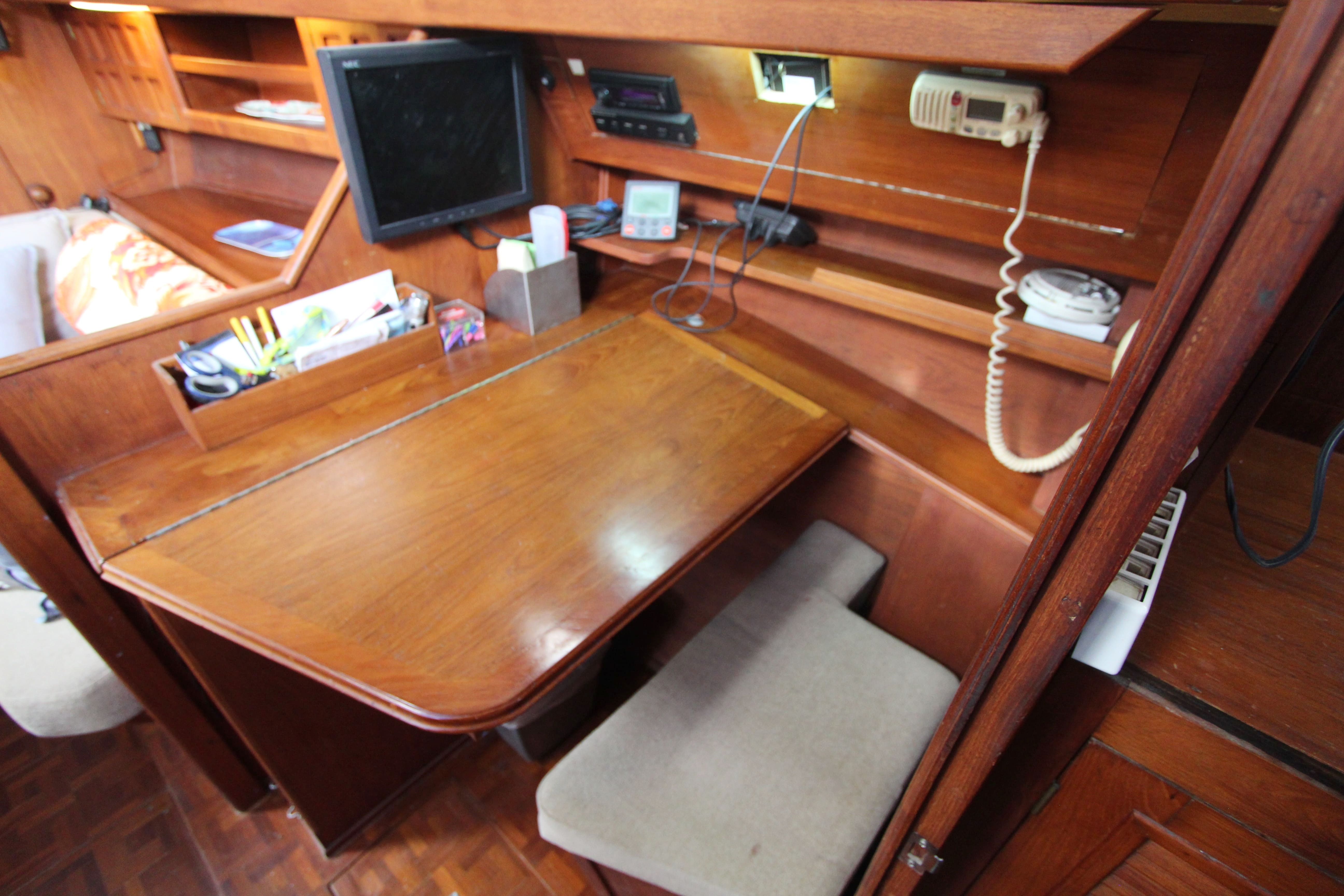 43' Endeavour