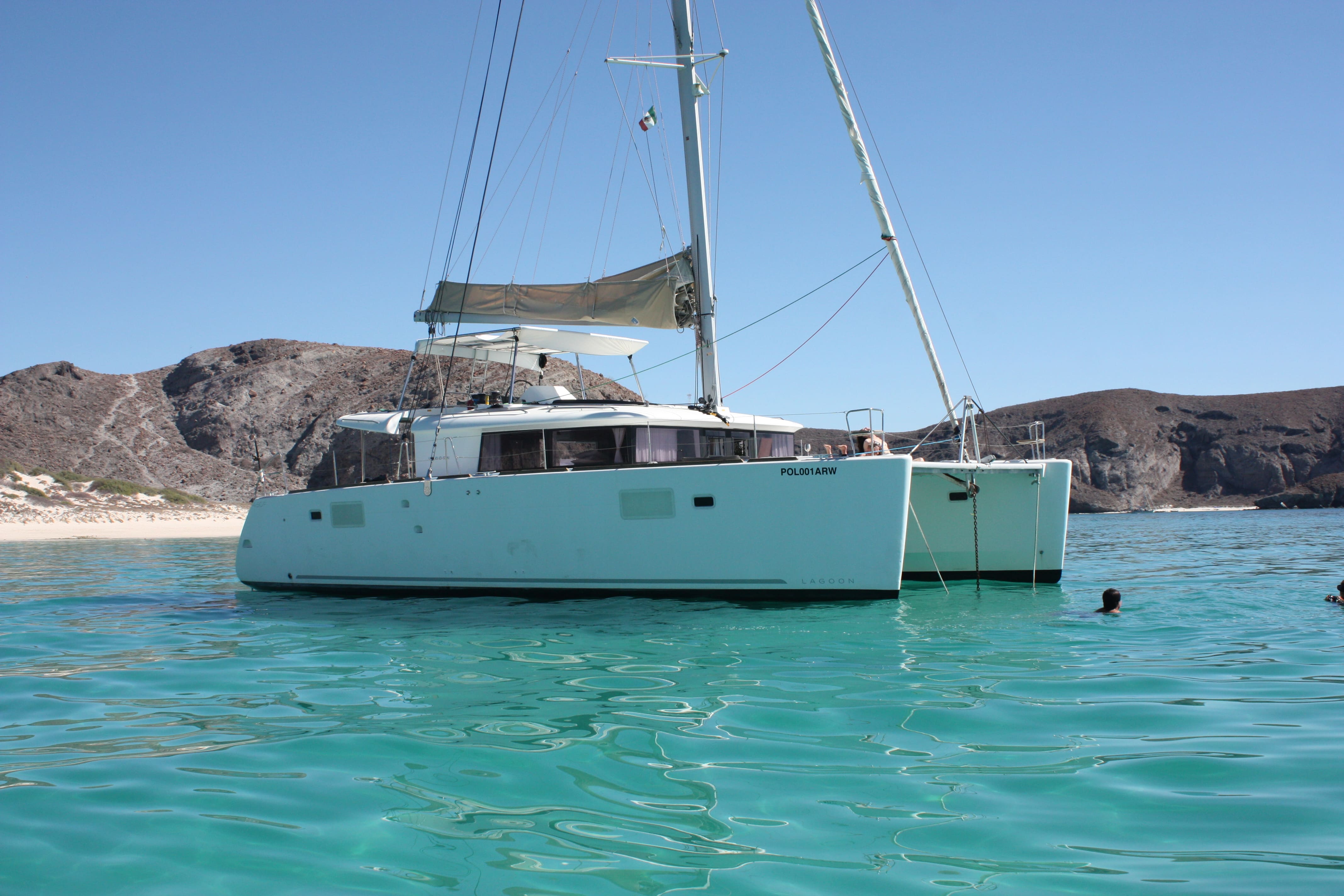 45' Lagoon 450 F