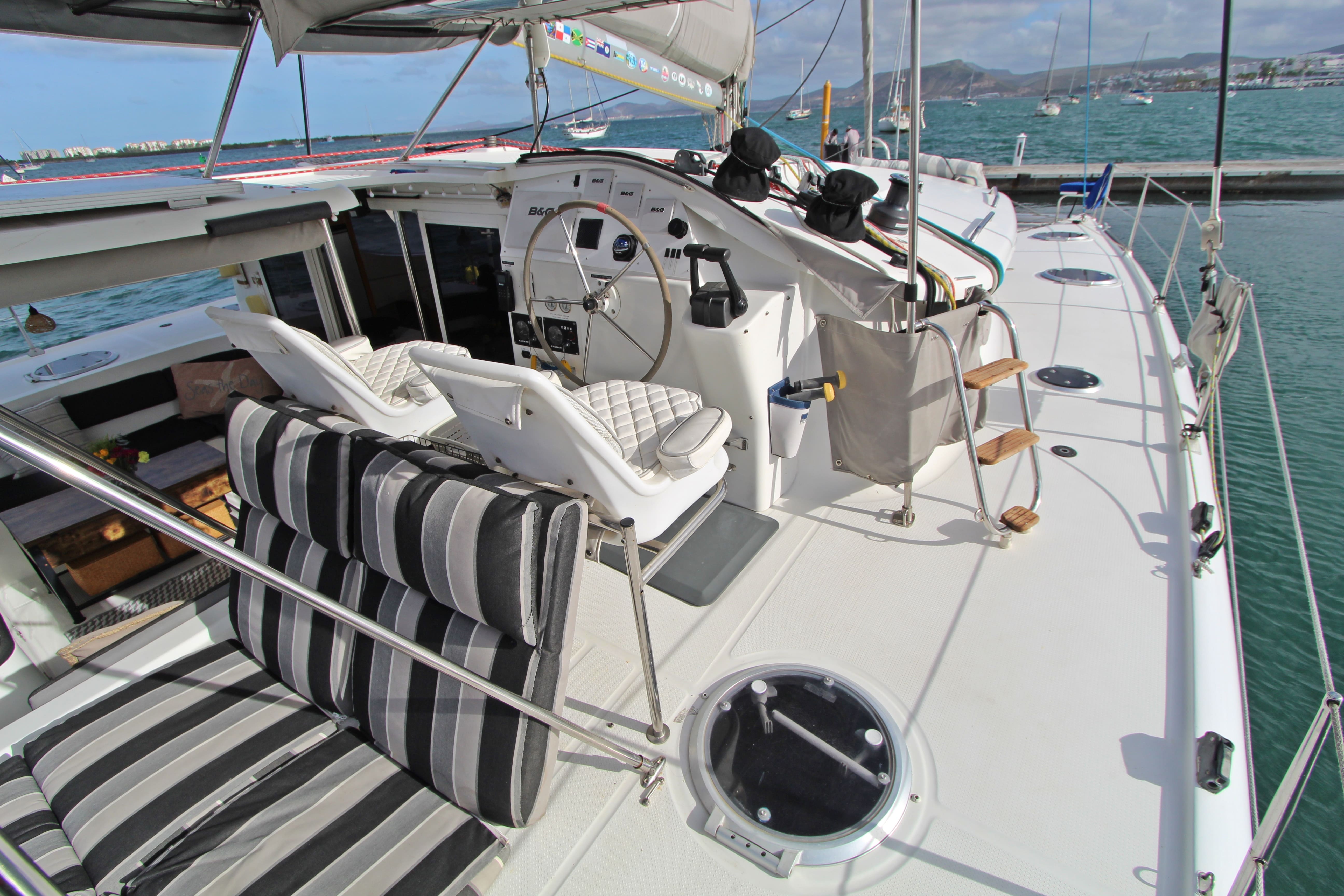 Fountaine Pajot Orana 44