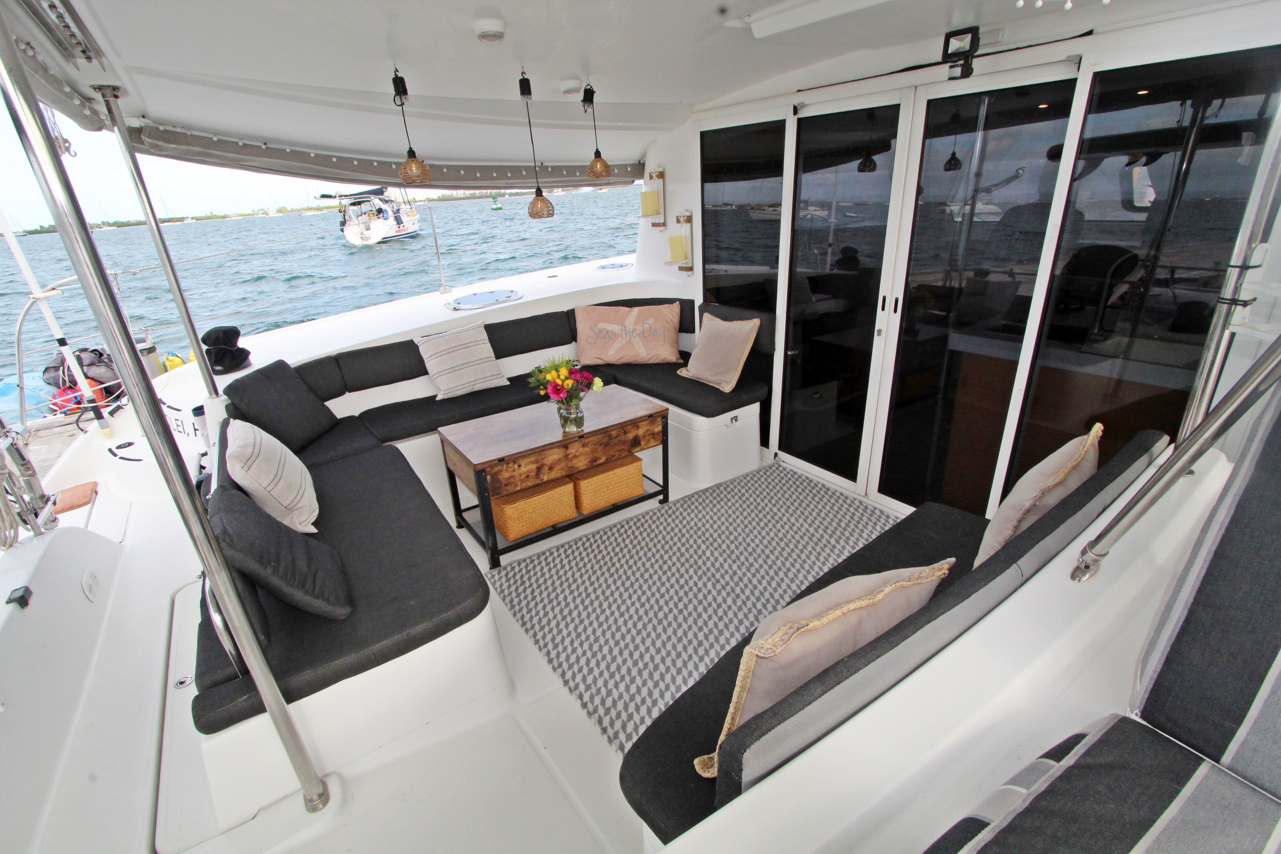 Fountaine Pajot Orana 44