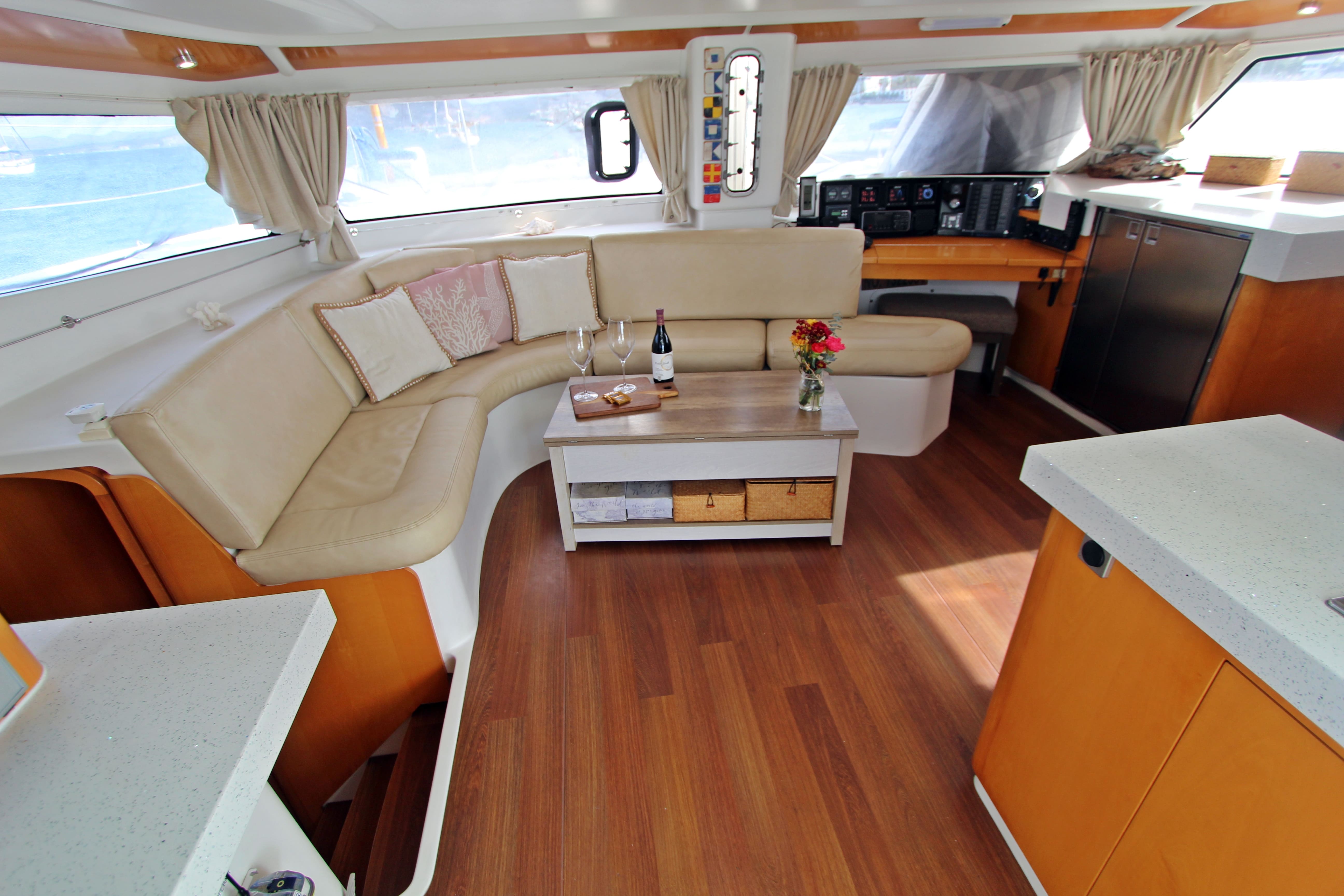 Fountaine Pajot Orana 44