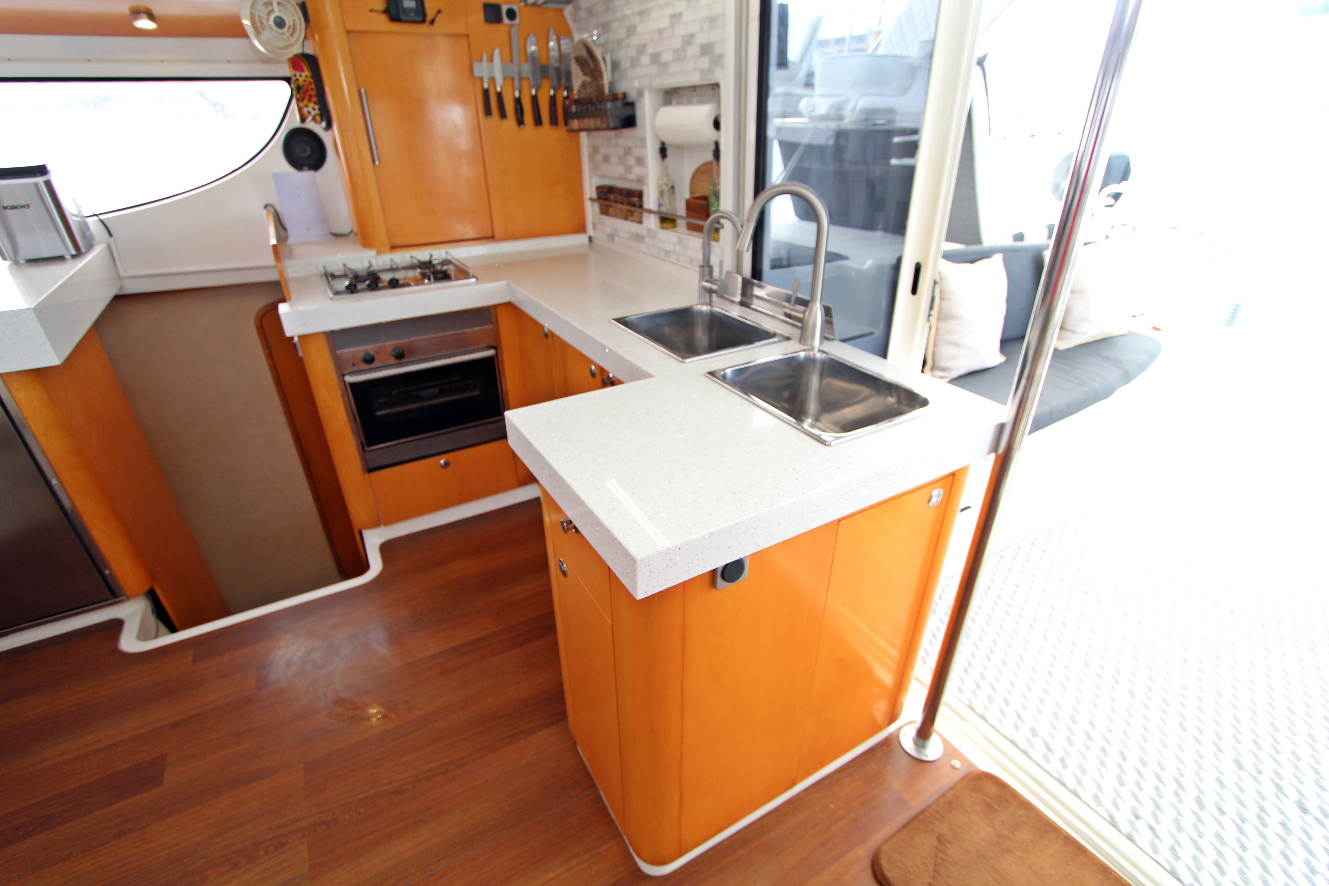 Fountaine Pajot Orana 44